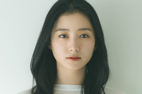 高田 里穂